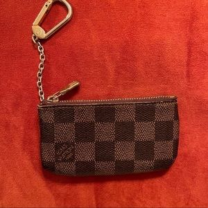 LV cards & keys holder